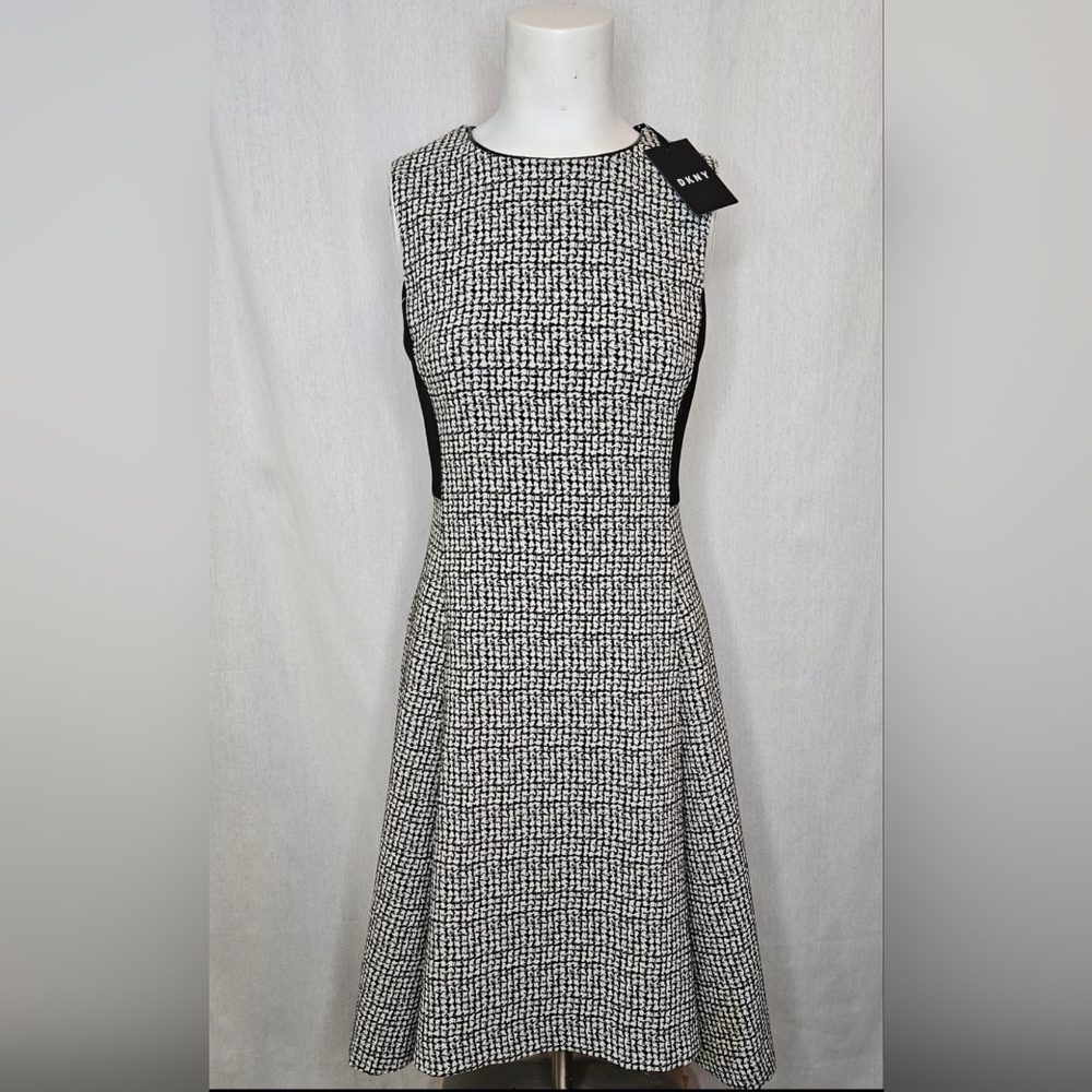 DKNY B&W Fit & Flare A-Line Career Professional‎ Dress Size S NWT